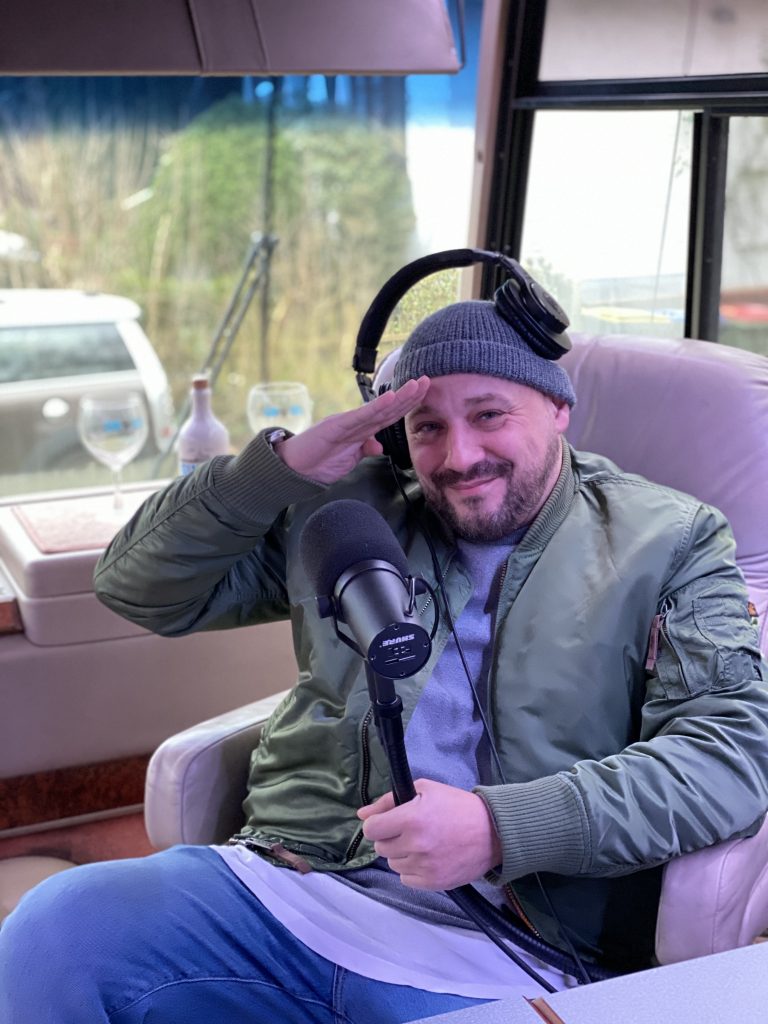 108 Costa Meronianakis, 